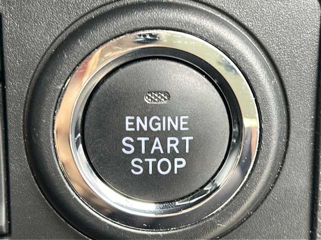 ダイハツ タント カスタム RS 佐賀県 2023(令5)年 3万km クールバイオレットクリスタルシャイン ワンオーナー/純正ナビ/バックカメラ/両側パワースライドドア/プリクラッシュセーフティ/レーンディパーチャーアラート/オートハイビーム/コーナーセンサー/ハーフレザーシート/シートヒーター/電動パーキングブレーキ/オートブレーキホールド/ドライブレコーダー/ETC/プッシュスタート/スマートキー/LEDヘッドライト/フォグライト/純正アルミホイール