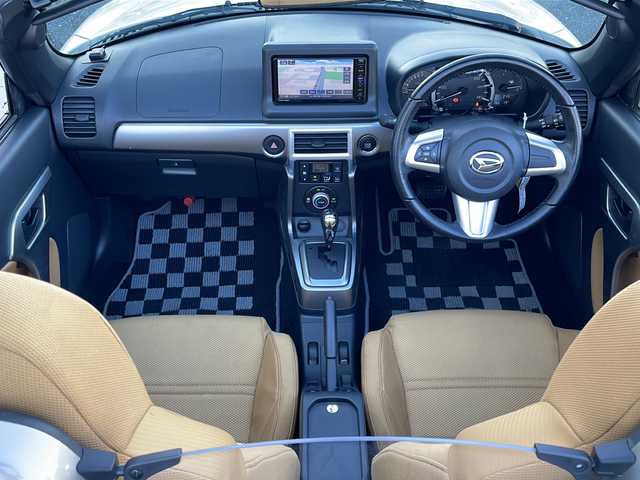 ダイハツ コペン セロ 山口県 2023(令5)年 4.8万km パールホワイトⅢ 純正7インチSDナビ（NMZK-W68D）/BLITZローダウンサス/シートヒーター/コーナーセンサー/社外アルミホイール/LEDヘッドライト/ドライブレコーダー/ETC/フルセグTV/CD DVD/Bluetooth/ステアリングスイッチ/スマートキー/プッシュスタート