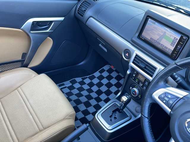 ダイハツ コペン セロ 山口県 2023(令5)年 4.8万km パールホワイトⅢ 純正7インチSDナビ（NMZK-W68D）/BLITZローダウンサス/シートヒーター/コーナーセンサー/社外アルミホイール/LEDヘッドライト/ドライブレコーダー/ETC/フルセグTV/CD DVD/Bluetooth/ステアリングスイッチ/スマートキー/プッシュスタート