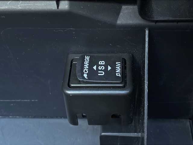 ダイハツ コペン セロ 山口県 2023(令5)年 4.8万km パールホワイトⅢ 純正7インチSDナビ（NMZK-W68D）/BLITZローダウンサス/シートヒーター/コーナーセンサー/社外アルミホイール/LEDヘッドライト/ドライブレコーダー/ETC/フルセグTV/CD DVD/Bluetooth/ステアリングスイッチ/スマートキー/プッシュスタート