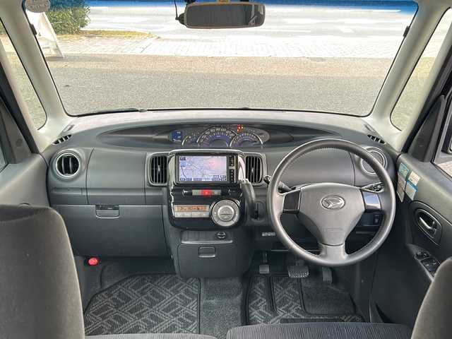 ダイハツ タント カスタム X 兵庫県 2012(平24)年 8.5万km ブラックマイカメタリック 純正ナビ/CD/DVD/Bluetooth/フルセグTV/バックカメラ/パワースライドドア/ETC/HID/ドライブレコーダー/スマートキー/スペアキー1本/純正フロアマット