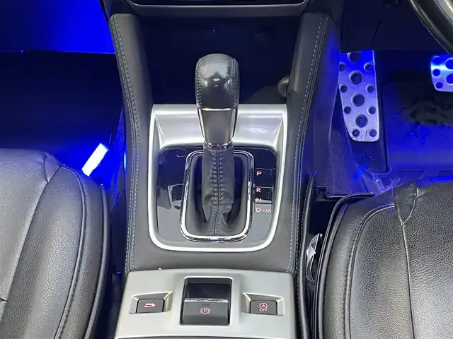 スバル レヴォーグ 1．6GT－S アイサイト 埼玉県 2016(平28)年 12.3万km クリスタルホワイトP (株)IDOMが運営する【じしゃロン鳩ヶ谷店】の自社ローン専用車両になりますこちらは現金またはオートローンご利用時の価格です。自社ローンご希望の方は別途その旨お申付け下さい/登録時122511km/AWD/ターボ車/純正メモリナビ(品番:NR-MZ200)/・AM/FM・CD/DVD・BT・MSV(SD)/フルセグTV/バックカメラ/サイドビュー/USB/後席USB×2/アイサイト/プリクラッシュセーフティ/全車速追従機能付クルーズコントロール/車線逸脱警報機能/アクティブレーンキープ/スバルリヤビークルディテクション/マルチファンクションディスプレイ/SI-DRIVE/ドライブレコーダー(品番:CSD-560FH)/ETC/自動防眩ミラー/ヒルスタートアシスト/電動パーキングブレーキ/アイドリングストップ/横滑り防止/革巻ステアリング/革巻シフトノブ/パドルシフト/プッシュスタート/前席パワーシート/全席パワーウインドウ/Clazzio 革調シートカバー/オートライト/LEDヘッドライト/ハイビームアシスト/フロントフォグランプ/純正ラバーマット/ドアハンドルプロテクター/社外18インチAW