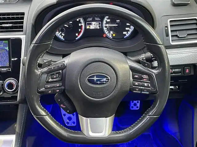 スバル レヴォーグ 1．6GT－S アイサイト 埼玉県 2016(平28)年 12.3万km クリスタルホワイトP (株)IDOMが運営する【じしゃロン鳩ヶ谷店】の自社ローン専用車両になりますこちらは現金またはオートローンご利用時の価格です。自社ローンご希望の方は別途その旨お申付け下さい/登録時122511km/AWD/ターボ車/純正メモリナビ(品番:NR-MZ200)/・AM/FM・CD/DVD・BT・MSV(SD)/フルセグTV/バックカメラ/サイドビュー/USB/後席USB×2/アイサイト/プリクラッシュセーフティ/全車速追従機能付クルーズコントロール/車線逸脱警報機能/アクティブレーンキープ/スバルリヤビークルディテクション/マルチファンクションディスプレイ/SI-DRIVE/ドライブレコーダー(品番:CSD-560FH)/ETC/自動防眩ミラー/ヒルスタートアシスト/電動パーキングブレーキ/アイドリングストップ/横滑り防止/革巻ステアリング/革巻シフトノブ/パドルシフト/プッシュスタート/前席パワーシート/全席パワーウインドウ/Clazzio 革調シートカバー/オートライト/LEDヘッドライト/ハイビームアシスト/フロントフォグランプ/純正ラバーマット/ドアハンドルプロテクター/社外18インチAW