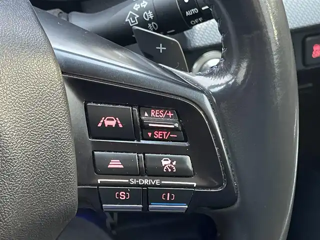 スバル レヴォーグ 1．6GT－S アイサイト 埼玉県 2016(平28)年 12.3万km クリスタルホワイトP (株)IDOMが運営する【じしゃロン鳩ヶ谷店】の自社ローン専用車両になりますこちらは現金またはオートローンご利用時の価格です。自社ローンご希望の方は別途その旨お申付け下さい/登録時122511km/AWD/ターボ車/純正メモリナビ(品番:NR-MZ200)/・AM/FM・CD/DVD・BT・MSV(SD)/フルセグTV/バックカメラ/サイドビュー/USB/後席USB×2/アイサイト/プリクラッシュセーフティ/全車速追従機能付クルーズコントロール/車線逸脱警報機能/アクティブレーンキープ/スバルリヤビークルディテクション/マルチファンクションディスプレイ/SI-DRIVE/ドライブレコーダー(品番:CSD-560FH)/ETC/自動防眩ミラー/ヒルスタートアシスト/電動パーキングブレーキ/アイドリングストップ/横滑り防止/革巻ステアリング/革巻シフトノブ/パドルシフト/プッシュスタート/前席パワーシート/全席パワーウインドウ/Clazzio 革調シートカバー/オートライト/LEDヘッドライト/ハイビームアシスト/フロントフォグランプ/純正ラバーマット/ドアハンドルプロテクター/社外18インチAW