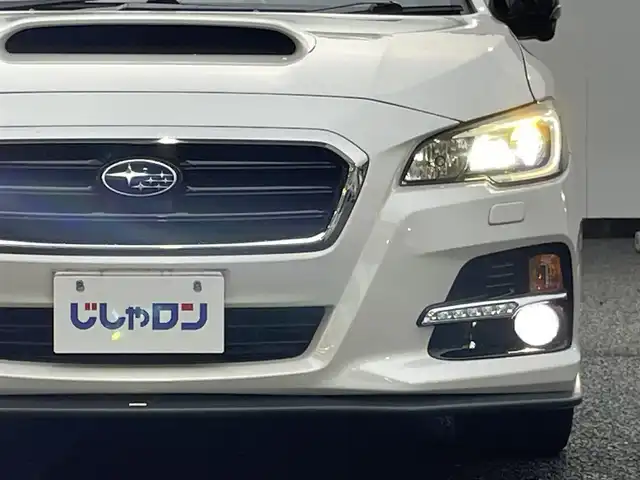 スバル レヴォーグ 1．6GT－S アイサイト 埼玉県 2016(平28)年 12.3万km クリスタルホワイトP (株)IDOMが運営する【じしゃロン鳩ヶ谷店】の自社ローン専用車両になりますこちらは現金またはオートローンご利用時の価格です。自社ローンご希望の方は別途その旨お申付け下さい/登録時122511km/AWD/ターボ車/純正メモリナビ(品番:NR-MZ200)/・AM/FM・CD/DVD・BT・MSV(SD)/フルセグTV/バックカメラ/サイドビュー/USB/後席USB×2/アイサイト/プリクラッシュセーフティ/全車速追従機能付クルーズコントロール/車線逸脱警報機能/アクティブレーンキープ/スバルリヤビークルディテクション/マルチファンクションディスプレイ/SI-DRIVE/ドライブレコーダー(品番:CSD-560FH)/ETC/自動防眩ミラー/ヒルスタートアシスト/電動パーキングブレーキ/アイドリングストップ/横滑り防止/革巻ステアリング/革巻シフトノブ/パドルシフト/プッシュスタート/前席パワーシート/全席パワーウインドウ/Clazzio 革調シートカバー/オートライト/LEDヘッドライト/ハイビームアシスト/フロントフォグランプ/純正ラバーマット/ドアハンドルプロテクター/社外18インチAW