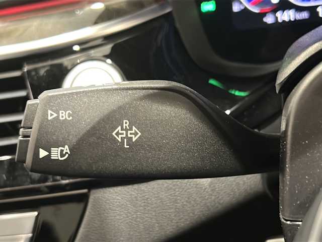 ＢＭＷ Ｍ５５０ｉ xDrive 新潟県 2020(令2)年 1.8万km 白 Ｍ５５０ｉ ｘＤｒｉｖｅ ultimateEdition/限定55台/アルティメットエディション特別装備/・BMWレーザーライト/・20インチMライトアロイホイールWスポークスタイリング668M/・セリウムグレーエレメント/キドニーグリル/ドアミラー/エアブリーザー/バッジ/・Mシートベルト/・ultimateEditionバッジ/セレクト・パッケージ/・電動ガラス・サンルーフ/・サンプロテクション・ガラス/・Bowers & Wilkins サラウンドシステム/エクスクルーシブ・コンフォート・パッケージ/・フロント・マッサージ・シート/・ソフト・クローズ・ドア/360°カメラシステム/シートヒーター/ベンチレーション/アクティブクルーズコントロール/ドライビング・アシスト・プロフェッショナル/・トラフィック・サイン・アシスト/・ACC／アクティブ・クルーズ・コントロール/パーキング・アシスト・プラス/・アクティブパーク・ディスタンス・コントロール/・パーキング・アシスト/・トップ・ビュー+3Dビュー/BMWヘッドアップ・ディスプレイ/アダプティブLEDヘッドライト/ハイビーム・アシスタント/アンビエント・ライト