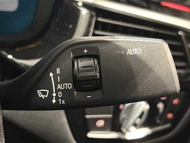 ＢＭＷ Ｍ５５０ｉ xDrive 新潟県 2020(令2)年 1.8万km 白 Ｍ５５０ｉ ｘＤｒｉｖｅ ultimateEdition/限定55台/アルティメットエディション特別装備/・BMWレーザーライト/・20インチMライトアロイホイールWスポークスタイリング668M/・セリウムグレーエレメント/キドニーグリル/ドアミラー/エアブリーザー/バッジ/・Mシートベルト/・ultimateEditionバッジ/セレクト・パッケージ/・電動ガラス・サンルーフ/・サンプロテクション・ガラス/・Bowers & Wilkins サラウンドシステム/エクスクルーシブ・コンフォート・パッケージ/・フロント・マッサージ・シート/・ソフト・クローズ・ドア/360°カメラシステム/シートヒーター/ベンチレーション/アクティブクルーズコントロール/ドライビング・アシスト・プロフェッショナル/・トラフィック・サイン・アシスト/・ACC／アクティブ・クルーズ・コントロール/パーキング・アシスト・プラス/・アクティブパーク・ディスタンス・コントロール/・パーキング・アシスト/・トップ・ビュー+3Dビュー/BMWヘッドアップ・ディスプレイ/アダプティブLEDヘッドライト/ハイビーム・アシスタント/アンビエント・ライト