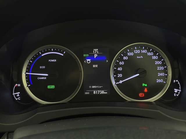 レクサス ＩＳ 300h バージョンL 宮崎県 2014(平26)年 8.2万km ホワイトパールクリスタルシャイン 純正ナビ(CD/DVD/AM/FM/SD/BT)/クルーズコントロール/運転席・助手席パワーシート/電動サンシェード/ステアリングスイッチ/コーナーセンサー/パドルシフト/シートヒーター/エアシート/フロアマット/ETC