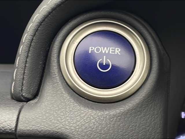 レクサス ＩＳ 300h バージョンL 宮崎県 2014(平26)年 8.2万km ホワイトパールクリスタルシャイン 純正ナビ(CD/DVD/AM/FM/SD/BT)/クルーズコントロール/運転席・助手席パワーシート/電動サンシェード/ステアリングスイッチ/コーナーセンサー/パドルシフト/シートヒーター/エアシート/フロアマット/ETC