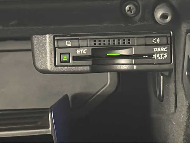 レクサス ＩＳ 300h バージョンL 宮崎県 2014(平26)年 8.2万km ホワイトパールクリスタルシャイン 純正ナビ(CD/DVD/AM/FM/SD/BT)/クルーズコントロール/運転席・助手席パワーシート/電動サンシェード/ステアリングスイッチ/コーナーセンサー/パドルシフト/シートヒーター/エアシート/フロアマット/ETC