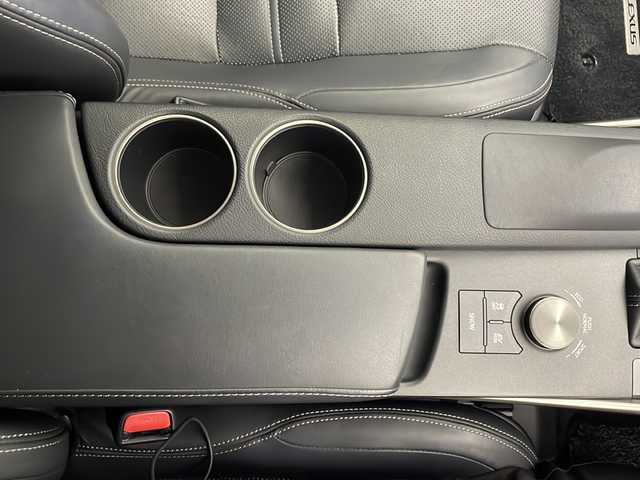 レクサス ＩＳ 300h バージョンL 宮崎県 2014(平26)年 8.2万km ホワイトパールクリスタルシャイン 純正ナビ(CD/DVD/AM/FM/SD/BT)/クルーズコントロール/運転席・助手席パワーシート/電動サンシェード/ステアリングスイッチ/コーナーセンサー/パドルシフト/シートヒーター/エアシート/フロアマット/ETC