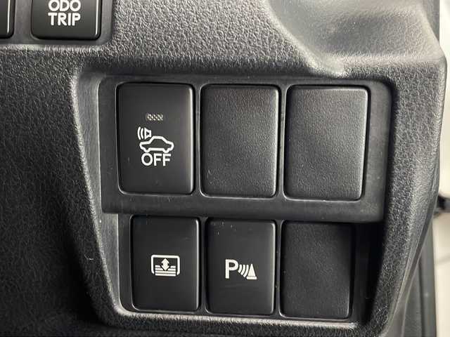 レクサス ＩＳ 300h バージョンL 宮崎県 2014(平26)年 8.2万km ホワイトパールクリスタルシャイン 純正ナビ(CD/DVD/AM/FM/SD/BT)/クルーズコントロール/運転席・助手席パワーシート/電動サンシェード/ステアリングスイッチ/コーナーセンサー/パドルシフト/シートヒーター/エアシート/フロアマット/ETC