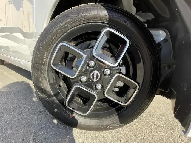 日産 ルークス ハイウェイスター X 東京都 2025(令7)年 0.1千km 白Ⅱ 登録済未使用車/純正ディプレィオーディオ　/・BluetoothAudio/HDMI/AppleCarPlayAnudroidAuto  /ステアリングヒーター /両側パワースライドドア /LEDヘッドライト /前席シートヒーター/ステアリングスイッチ/●アイドリングストップ●ヘッドランプ消し忘れ警報/●パーキングブレーキ戻し忘れ警報/ ●燃料残量警告灯 /●半ドア警告表示 /●全席シートベルト非着用時警告灯&警告音 /●フロント&バックソナー/●エマージェンシーストップシグナル/●イモビライザー/●SRSエアバッグ〈前席〉/●SRSサイドエアバッグ〈前席〉&SRSカーテンエアバッグ/●ロードリミッター付ダブルプリテンショナーシートベルト〈前席〉/●全席ELR付3点式シートベルト /●上下調整式シートベルトアンカー〈前席〉/●i-Sizeチャイルドシート対応 ISO FIX対応取付装置〈後席〉●チャイルドセーフティドアロック/●ヒルスタートアシスト/ ●VDC（ビークルダイナミクスコントロール［TCS機能含む］）●ABS（アンチロックブレーキシステム）/●ブレーキアシスト /●バッテリーセーバー（ヘッドランプ、ルームランプ）/スペアキーX1/保証書＆取説