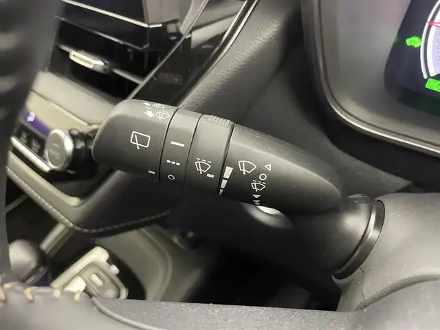 トヨタ カローラツーリング ハイブリッド ダブルバイビー 埼玉県 2022(令4)年 5.8万km 黒 純正１０．５インチディスプレイオーディオ　バックカメラ　ＢＳＭ　ビルトインＥＴＣ２．０　レーダークルーズコントロール　セーフティセンス　シートヒーター　ステアリングヒーター　オートハイビーム　ＬＥＤ