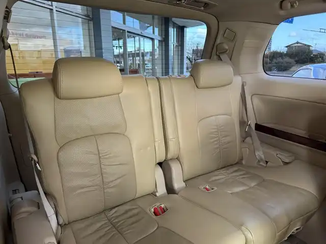 トヨタ アルファード 240G 香川県 2011(平23)年 9.8万km ホワイトパールクリスタルシャイン 社外HDDナビ/フルセグ/アルパインフリップダウンモニター/ダブルサンルーフ/両側パワースライドドア/クルーズコントロール/革調シートカバー/社外テール/ローダウン/ビルトインETC/スマートキー