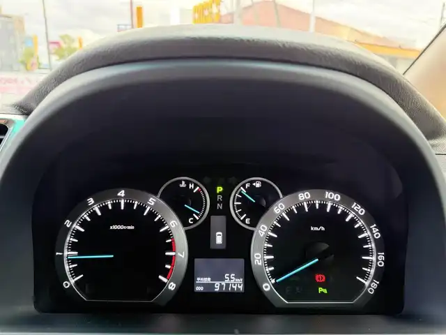 トヨタ アルファード 240G 香川県 2011(平23)年 9.8万km ホワイトパールクリスタルシャイン 社外HDDナビ/フルセグ/アルパインフリップダウンモニター/ダブルサンルーフ/両側パワースライドドア/クルーズコントロール/革調シートカバー/社外テール/ローダウン/ビルトインETC/スマートキー