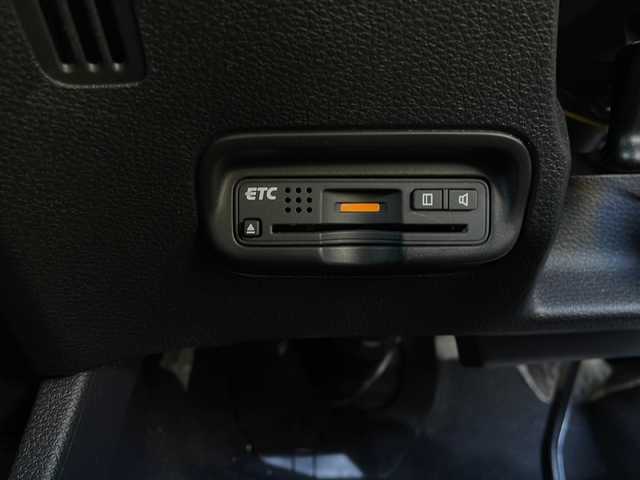 ホンダ ヴェゼル ハイブリッド RS ホンダセンシング 愛知県 2017(平29)年 3.5万km モルフォブルーP 純正HDDナビ/【フルセグ・DVD再生可・CD・Bluetooth】/バックカメラ/ビルトインETC/ホンダセンシング/【アダプティブクルーズコントロール・車線維持支援システム・路外逸脱抑制機能・歩行者事故逓減ステアリング・標識認識機能・先行車発進お知らせ機能・衝突被害ブレーキ・誤発進抑制機能】/前方ドライブレコーダー/社外マフラー（ＮＯ－ＢＬＥＳＳＥ）　/ステアリングスイッチ　/純正フロアマット　/プッシュスタート/スマートキー/新車保証書/取扱説明書