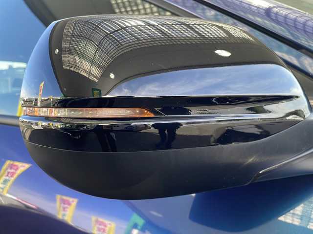 ホンダ ヴェゼル ハイブリッド RS ホンダセンシング 愛知県 2017(平29)年 3.5万km モルフォブルーP 純正HDDナビ/【フルセグ・DVD再生可・CD・Bluetooth】/バックカメラ/ビルトインETC/ホンダセンシング/【アダプティブクルーズコントロール・車線維持支援システム・路外逸脱抑制機能・歩行者事故逓減ステアリング・標識認識機能・先行車発進お知らせ機能・衝突被害ブレーキ・誤発進抑制機能】/前方ドライブレコーダー/社外マフラー（ＮＯ－ＢＬＥＳＳＥ）　/ステアリングスイッチ　/純正フロアマット　/プッシュスタート/スマートキー/新車保証書/取扱説明書