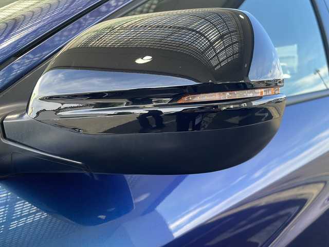 ホンダ ヴェゼル ハイブリッド RS ホンダセンシング 愛知県 2017(平29)年 3.5万km モルフォブルーP 純正HDDナビ/【フルセグ・DVD再生可・CD・Bluetooth】/バックカメラ/ビルトインETC/ホンダセンシング/【アダプティブクルーズコントロール・車線維持支援システム・路外逸脱抑制機能・歩行者事故逓減ステアリング・標識認識機能・先行車発進お知らせ機能・衝突被害ブレーキ・誤発進抑制機能】/前方ドライブレコーダー/社外マフラー（ＮＯ－ＢＬＥＳＳＥ）　/ステアリングスイッチ　/純正フロアマット　/プッシュスタート/スマートキー/新車保証書/取扱説明書