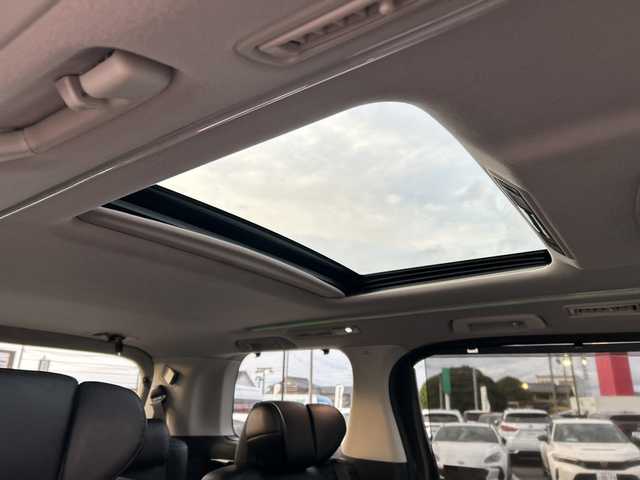 トヨタ ヴェルファイア 岐阜県 2018(平30)年 7.4万km ブラック 登録時走行距離73639km/モデリスタエアロ(サイド・リア)/ALPINEフリップダウンモニター/純正１１インチナビ/ツインムーンルーフ/バックカメラ/デジタルインナーミラー/両側パワースライドドア/クルーズコントロール/ステアリングヒーター/ＨＤＭＩ/ワンオーナー/電動リアゲート/前後コーナーセンサー/レーンキープアシスト/ドライブレコーダー/パワーシート/レザーシート/シートヒーター/エアシート/禁煙車/ドアバイザー/プッシュスタート/スマートキー/スペアキー/LEDヘッドライト/フロントフォグランプ/オートライト/オートマチックハイビーム/アイドリングストップ