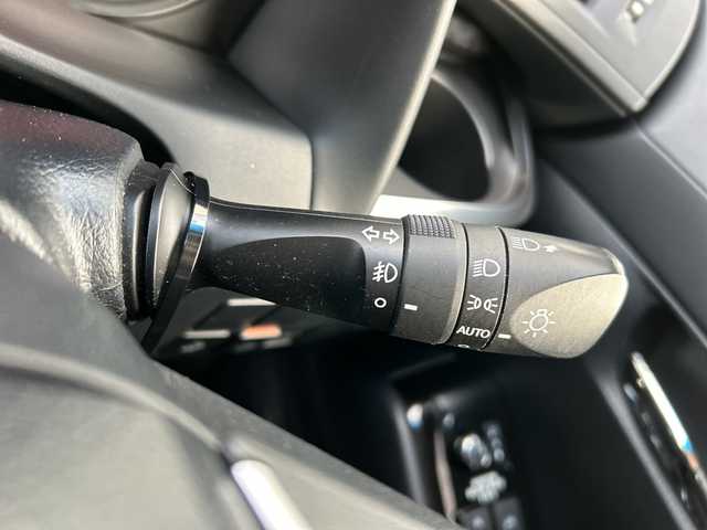 トヨタ ヴェルファイア 岐阜県 2018(平30)年 7.4万km ブラック 登録時走行距離73639km/モデリスタエアロ(サイド・リア)/ALPINEフリップダウンモニター/純正１１インチナビ/ツインムーンルーフ/バックカメラ/デジタルインナーミラー/両側パワースライドドア/クルーズコントロール/ステアリングヒーター/ＨＤＭＩ/ワンオーナー/電動リアゲート/前後コーナーセンサー/レーンキープアシスト/ドライブレコーダー/パワーシート/レザーシート/シートヒーター/エアシート/禁煙車/ドアバイザー/プッシュスタート/スマートキー/スペアキー/LEDヘッドライト/フロントフォグランプ/オートライト/オートマチックハイビーム/アイドリングストップ