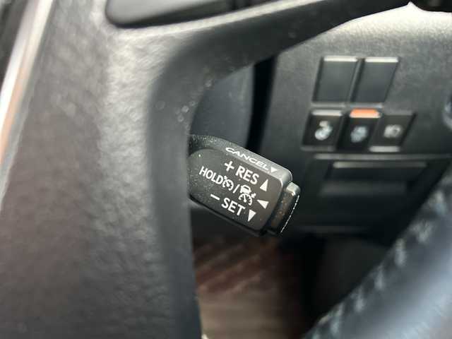 トヨタ ヴェルファイア 岐阜県 2018(平30)年 7.4万km ブラック 登録時走行距離73639km/モデリスタエアロ(サイド・リア)/ALPINEフリップダウンモニター/純正１１インチナビ/ツインムーンルーフ/バックカメラ/デジタルインナーミラー/両側パワースライドドア/クルーズコントロール/ステアリングヒーター/ＨＤＭＩ/ワンオーナー/電動リアゲート/前後コーナーセンサー/レーンキープアシスト/ドライブレコーダー/パワーシート/レザーシート/シートヒーター/エアシート/禁煙車/ドアバイザー/プッシュスタート/スマートキー/スペアキー/LEDヘッドライト/フロントフォグランプ/オートライト/オートマチックハイビーム/アイドリングストップ