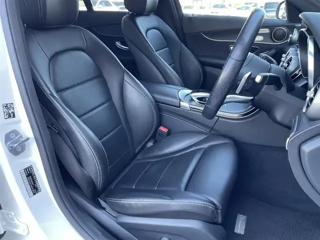 メルセデス・ベンツ Ｃ２２０ｄ アバンギャルド　AMGライン 埼玉県 2019(平31)年 4.6万km ポーラホワイト 登録時45820km/純正メーカーHDDナビ/　AM/FM/Bluetooth/フルセグ/USB/SDMSV/バックカメラ/レーダークルーズコントロール/レーンキープアシスト/黒合皮シート/シートヒーター/パワーシート/メモリーシート/LEDオートライト/パドルシフト/ステアリングスイッチ/純正18インチアルミホイール/コーナーセンサー/ブラインドスポットモニター