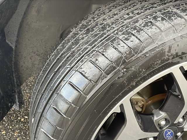 スバル フォレスター S－リミテッド スマートED 新潟県 2018(平30)年 6.5万km クリスタルブラックシリカ 純正ナビ/(Bluetooth/AM/FM/CD/DVD)/フルセグTV/衝突軽減装置/バックカメラ/レーダークルーズコントロール/ブラインドスポットアシスト/ステアリング連動ヘッドライト/LEDヘッドライト/ハーフレザーシート/シートヒーター(前席)/ドライブレコーダー/純正18インチAW/純正フロアマット/スペアキー 1本/ETC