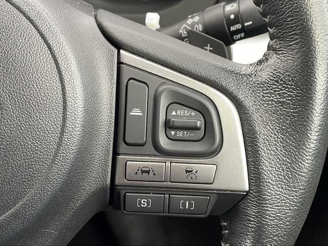 スバル フォレスター S－リミテッド スマートED 新潟県 2018(平30)年 6.5万km クリスタルブラックシリカ 純正ナビ/(Bluetooth/AM/FM/CD/DVD)/フルセグTV/衝突軽減装置/バックカメラ/レーダークルーズコントロール/ブラインドスポットアシスト/ステアリング連動ヘッドライト/LEDヘッドライト/ハーフレザーシート/シートヒーター(前席)/ドライブレコーダー/純正18インチAW/純正フロアマット/スペアキー 1本/ETC