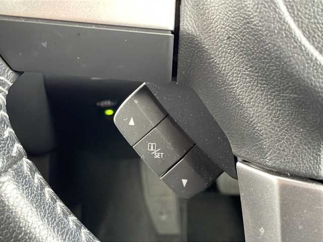 スバル フォレスター S－リミテッド スマートED 新潟県 2018(平30)年 6.5万km クリスタルブラックシリカ 純正ナビ/(Bluetooth/AM/FM/CD/DVD)/フルセグTV/衝突軽減装置/バックカメラ/レーダークルーズコントロール/ブラインドスポットアシスト/ステアリング連動ヘッドライト/LEDヘッドライト/ハーフレザーシート/シートヒーター(前席)/ドライブレコーダー/純正18インチAW/純正フロアマット/スペアキー 1本/ETC