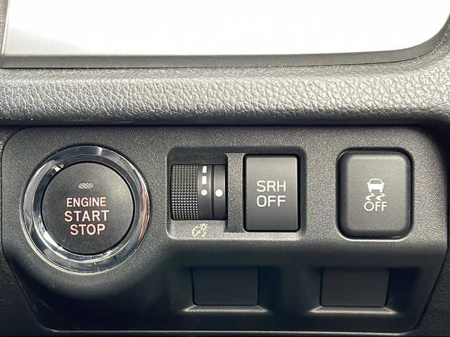 スバル フォレスター S－リミテッド スマートED 新潟県 2018(平30)年 6.5万km クリスタルブラックシリカ 純正ナビ/(Bluetooth/AM/FM/CD/DVD)/フルセグTV/衝突軽減装置/バックカメラ/レーダークルーズコントロール/ブラインドスポットアシスト/ステアリング連動ヘッドライト/LEDヘッドライト/ハーフレザーシート/シートヒーター(前席)/ドライブレコーダー/純正18インチAW/純正フロアマット/スペアキー 1本/ETC