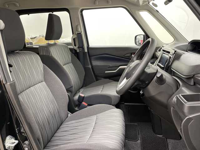 スズキ ソリオ HV MX 道央・札幌 2025(令7)年 1.9万km 黒 ・４ＷＤ　/・スズキセーフティーサポート　/・デュアルセンサーブレーキサポートII/・アダプティブクルーズコントロール/・社メモリナビ（BT/フルセグTV/USB)/・バックカメラ　/・左側パワースライドドア　/・オートライト　/・シートヒーター　/・パーキングソナー　/・社外ドライブレコーダー（前のみ）