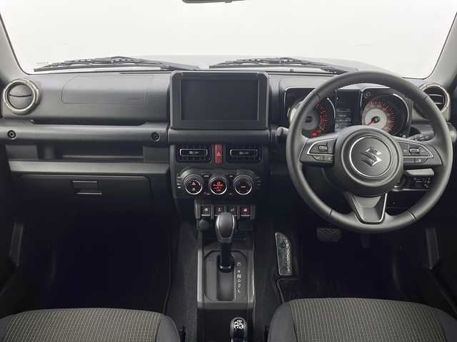 スズキ ジムニー ノマド FC 栃木県 2025(令7)年 0.3万km 黒 スズキセーフティサポート/・デュアルセンサーブレーキサポート/・誤発進抑制機能/・車線逸脱抑制機能/・車線逸脱警報機能/・ふらつき警報機能/・低速時ブレーキサポート/・発進お知らせ機能/・標識認識機能/・ハイビームアシスト/ETC/プッシュスタート/スマートキー/前席シートヒーター/ダウンヒルアシストコントロール/横滑り防止/ヘッドライトウォッシャー/クリアランスソナー/レーダークルーズコントロール/純正アルミホイール/保証書/取扱説明書/スペアキー