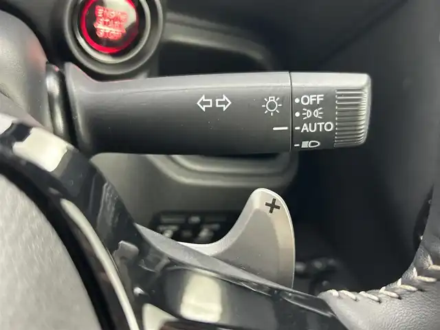 ホンダ Ｎ ＢＯＸ カスタム ターボ コーディネートS 熊本県 2024(令6)年 0.6万km パールⅡ 禁煙車　/純正9インチナビ（ＣＤ・ＤＶＤ・フルセグ・ＢＴ・ＳＤ・ＡｐｐｌＣａｒＰｌａｙ・ＡｎｄｒｏｉｄＡｕｔｏ・USB）/バックカメラ　/社外前方ドライブレコーダー　/ビルトインＥＴＣ　/両側パワースライドドア　/前席シートヒーター/衝突軽減ブレーキ/レーンキープアシスト/踏み間違い衝突軽減システム/車線逸脱警報/横滑り防止/アイドリングストップ/前後クリアランスソナー/ハーフレザーシート/ブレーキホールド/純正フロアマット/純正１５インチAW/オートライト/LEDヘッドライト/スマートキー/プッシュスタート/スペアキー1本