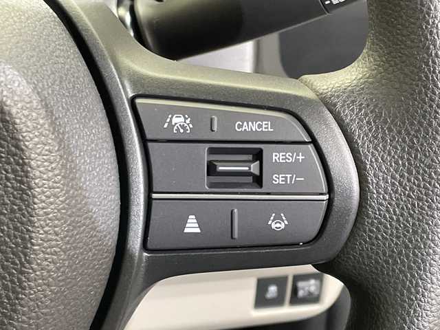 ホンダ Ｎ ＢＯＸ 愛媛県 2024(令6)年 0.1千km クリスタルブラックパール ナビ装着用スペシャルパッケージ/ホンダセンシング／アダプティブクルーズコントロール／片側電動スライドドア／ステアリングスイッチ／ＬＥＤヘッドライト／オートライト／スマートキー／プッシュスタート／禁煙車