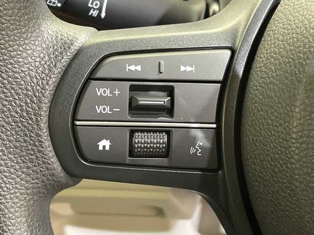 ホンダ Ｎ ＢＯＸ 愛媛県 2024(令6)年 0.1千km クリスタルブラックパール ナビ装着用スペシャルパッケージ/ホンダセンシング／アダプティブクルーズコントロール／片側電動スライドドア／ステアリングスイッチ／ＬＥＤヘッドライト／オートライト／スマートキー／プッシュスタート／禁煙車