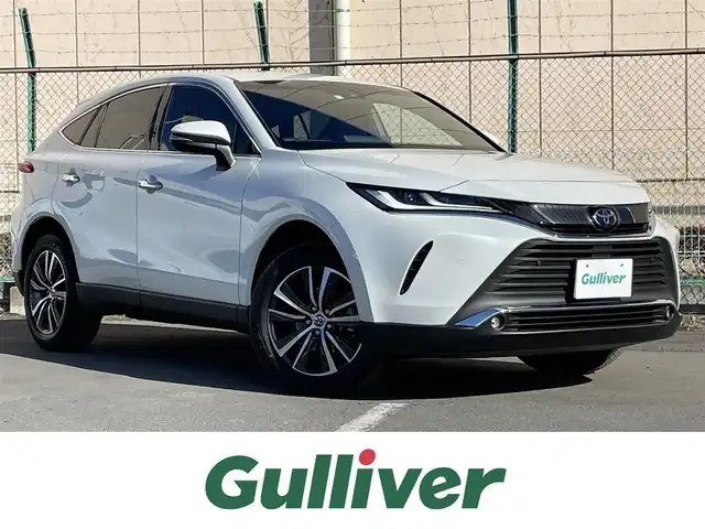 トヨタ ハリアー G 東京都 2023(令5)年 3.6万km プラチナホワイトパールマイカ 純正８型ディスプレィオーディオナビ　/ＢｌｕｅｔｏｏｔｈＡｕｄｉｏ/USB/ＡｐｐｌｅＣａｒＰｌａｙ・ＡｎｄｒｏｉｄＡｕｔｏ　/パワーバックドア　/ＬＥＤライト　/パワーバックドア /セーフティセンス　/（衝突回避支援パッケージ）/・プリクラッシュセーフティ/・レーダークルーズコントロール/・ロードサインアシスト/・横断歩行者検知機能/・カーブ速度抑制機能/・レーントレーンシングアシスト/・アダプティブハイビームアシスト/パーキングサポートブレーキ/プッシュエンジンスタート/保証書＆取説/Wエアバック＆ABS