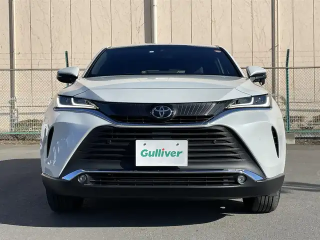 トヨタ ハリアー G 東京都 2023(令5)年 3.6万km プラチナホワイトパールマイカ 純正８型ディスプレィオーディオナビ　/ＢｌｕｅｔｏｏｔｈＡｕｄｉｏ/USB/ＡｐｐｌｅＣａｒＰｌａｙ・ＡｎｄｒｏｉｄＡｕｔｏ　/パワーバックドア　/ＬＥＤライト　/パワーバックドア /セーフティセンス　/（衝突回避支援パッケージ）/・プリクラッシュセーフティ/・レーダークルーズコントロール/・ロードサインアシスト/・横断歩行者検知機能/・カーブ速度抑制機能/・レーントレーンシングアシスト/・アダプティブハイビームアシスト/パーキングサポートブレーキ/プッシュエンジンスタート/保証書＆取説/Wエアバック＆ABS
