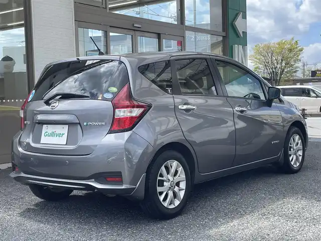 日産 ノート e－パワー X 埼玉県 2019(平31)年 2.2万km ダークメタルグレー ・ワンオーナー/・純正ナビ：フルセグTV/・BT　DVD　CD/・バックカメラ/・プッシュスタート/・スマートキー×２/・プッシュスタート/・プリクラッシュ/・レーンアシスト/・ウインカーミラー/・コーナーセンサー/・保証書/・取説/・スペアキー