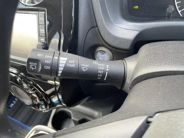 日産 ノート e－パワー X 埼玉県 2019(平31)年 2.2万km ダークメタルグレー ・ワンオーナー/・純正ナビ：フルセグTV/・BT　DVD　CD/・バックカメラ/・プッシュスタート/・スマートキー×２/・プッシュスタート/・プリクラッシュ/・レーンアシスト/・ウインカーミラー/・コーナーセンサー/・保証書/・取説/・スペアキー