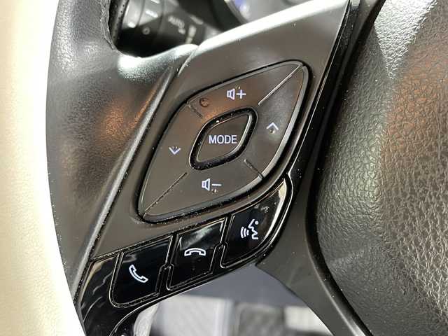 トヨタ Ｃ－ＨＲ G－T 福岡県 2019(令1)年 7.4万km ブラック/センシュアルレッドマイカ 2トーン 純正9型SDナビ（フルセグTV/DVD/CD/BT）バックモニタートヨタセーフティークルコンハーフレザーシートシートヒーターETCLEDヘッドライトBSMスマートキープッシュスタート