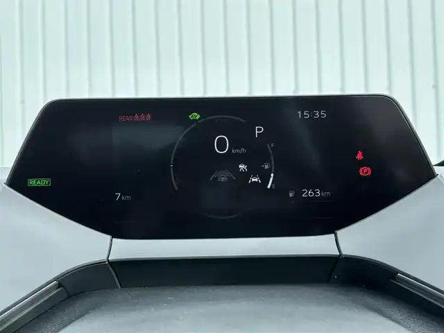 トヨタ プリウス X 滋賀県 2025(令7)年 0.1万km未満 スーパーホワイトⅡ レーダークルーズコントロール/車線逸脱警報/衝突軽減システム/電動パーキングブレーキ/オートブレーキホールド/ステアリングスイッチ/シートリフター/LEDヘッドライト/オートマチックハイビーム/ブラインドスポットモニター/電動格納ミラー/ウインカーミラー/プッシュスタート/スマートキー