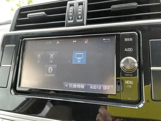 トヨタ ランドクルーザー プラド TX 石川県 2018(平30)年 6.6万km スーパーホワイトⅡ 4WD/ディーゼル/純正メモリーナビ/純正CD/DVD/フルセグTV/バックカメラ/LEDヘッドライト/衝突軽減ブレーキ/レーダークルーズ/ETC/ドライブレコーダー/スマートキー/プッシュスタート/電動ミラー/保証書