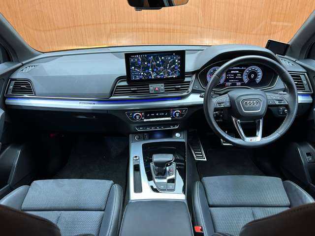 アウディ アウディ Ｑ５ SB 40TDIクワトロ Sライン 千葉県 2022(令4)年 6.2万km デイトナグレーパールエフェクト ＳラインプラスＰＫＧ　/半革　/ＡＣＣ　/ナビ　/ＴＶ　/Ｂｌｕｅｔｏｏｔｈ　/３６０°電動シート　/シートＨ　/電動リアゲート　/マトリクスヘッドライト　/バーチャルコックピット　/パーキングアシスト　/衝突軽減Ｂ　/ＢＳＭ