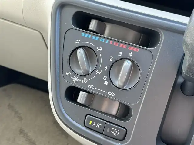 トヨタ パッソ X 滋賀県 2021(令3)年 1.9万km ブライトシルバーM 社外7型ナビ/【CD/DVD/SD/Bluetooth/USB/フルセグ】/バックカメラ/オートマチックハイビーム/衝突軽減ブレーキ/コーナーセンサー/ビルトインETC/電動格納ミラー/プッシュスタート/スマートキー/ステアリングリモコン