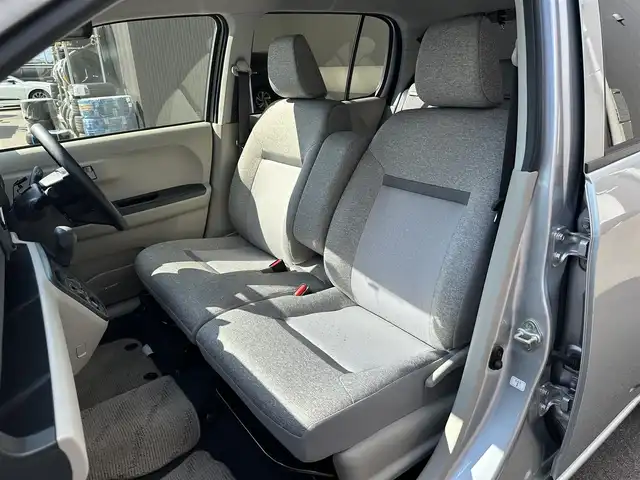 トヨタ パッソ X 滋賀県 2021(令3)年 1.9万km ブライトシルバーM 社外7型ナビ/【CD/DVD/SD/Bluetooth/USB/フルセグ】/バックカメラ/オートマチックハイビーム/衝突軽減ブレーキ/コーナーセンサー/ビルトインETC/電動格納ミラー/プッシュスタート/スマートキー/ステアリングリモコン