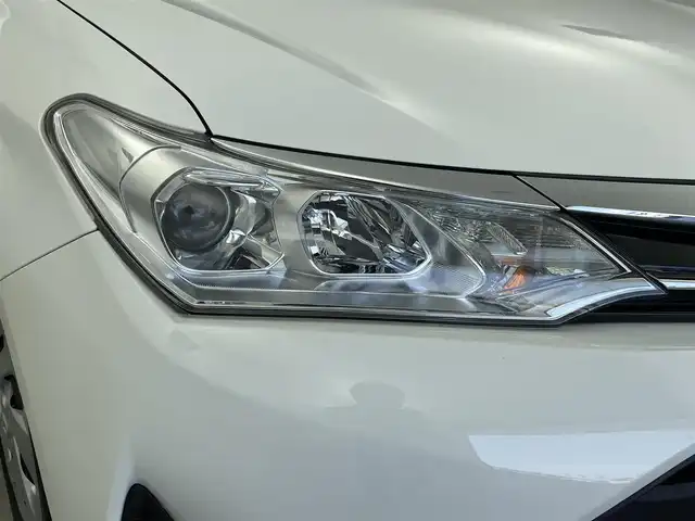 トヨタ カローラ フィールダー ハイブリッドEX 群馬県 2019(令1)年 4万km スーパーホワイトⅡ 衝突軽減　ドライブレコーダー　ＥＴＣ　スマートキー　プッシュスタート　社外ＣＤオーディオ　ＡＢＳ　横滑り防止装置　コーナーセンサー　ＵＳＢ端子　禁煙車