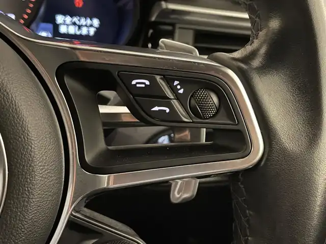 ポルシェ マカン S 静岡県 2019(令1)年 4.6万km 黒 スポーツクロノ/スポーツプラス/黒革シート/純正ナビ/ACC/LKA/パドルシフト/360°カメラ/ユピテル製ドラレコ前後/衝突軽減ブレーキ/オートハイビーム/前席シートヒーター