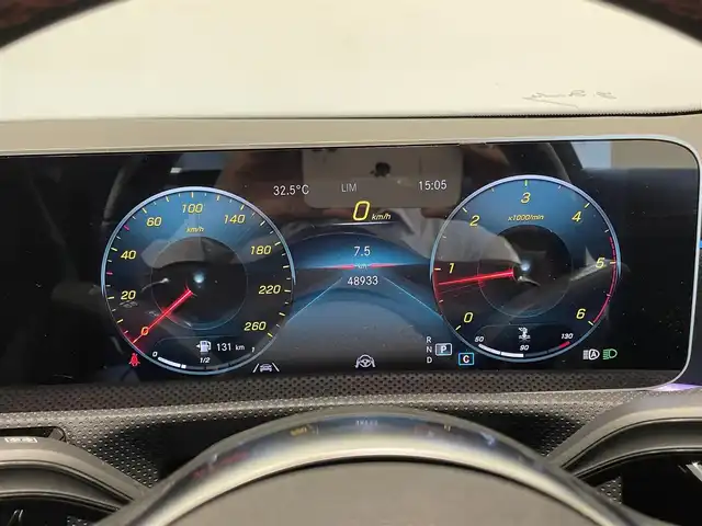 メルセデス・ベンツ ＣＬＡ２００ｄ AMGライン 福岡県 2020(令2)年 4.9万km デジタルホワイト レーダーセーフティーＰＫＧ　/アンビエントライト　/ＡＣＣ／ＢＳＭ　/純正ナビ／ＴＶ　/Ｂｌｕｅｔｏｏｔｈ　/Ｂカメラ　/メモリ付パワーシート　/ドラレコ　/ＥＴＣ２．０　/純正１８インチＡＷ