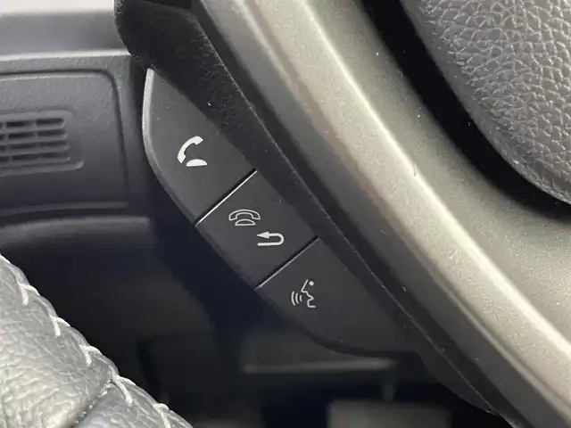 ホンダ フリード G ホンダセンシング 埼玉県 2022(令4)年 1.4万km クリスタルブラックパール 純正９インチナビ　バックカメラ　ビルトインＥＴＣ２．０　ホンダセンシング　アダクティブクルーズコントロール　シートヒーター　ＨＤＭＩ　スマートキー　オートライト　ＬＥＤヘッドライト　地デジフルセグ